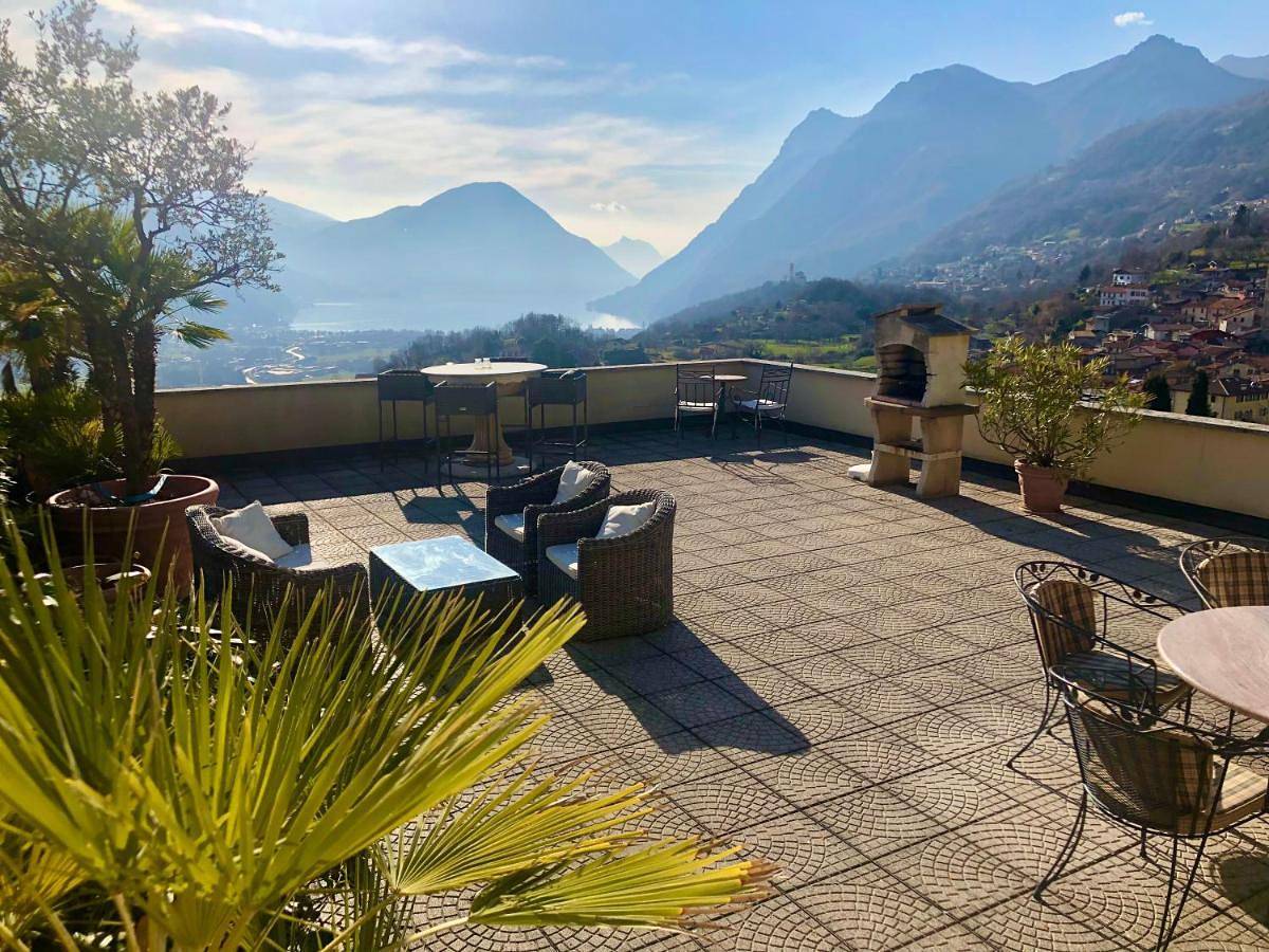 Ganze Wohnung, Penthouse Lago di Como / Lago di Lugano in Carlazzo, Gemeinde Carlazzo