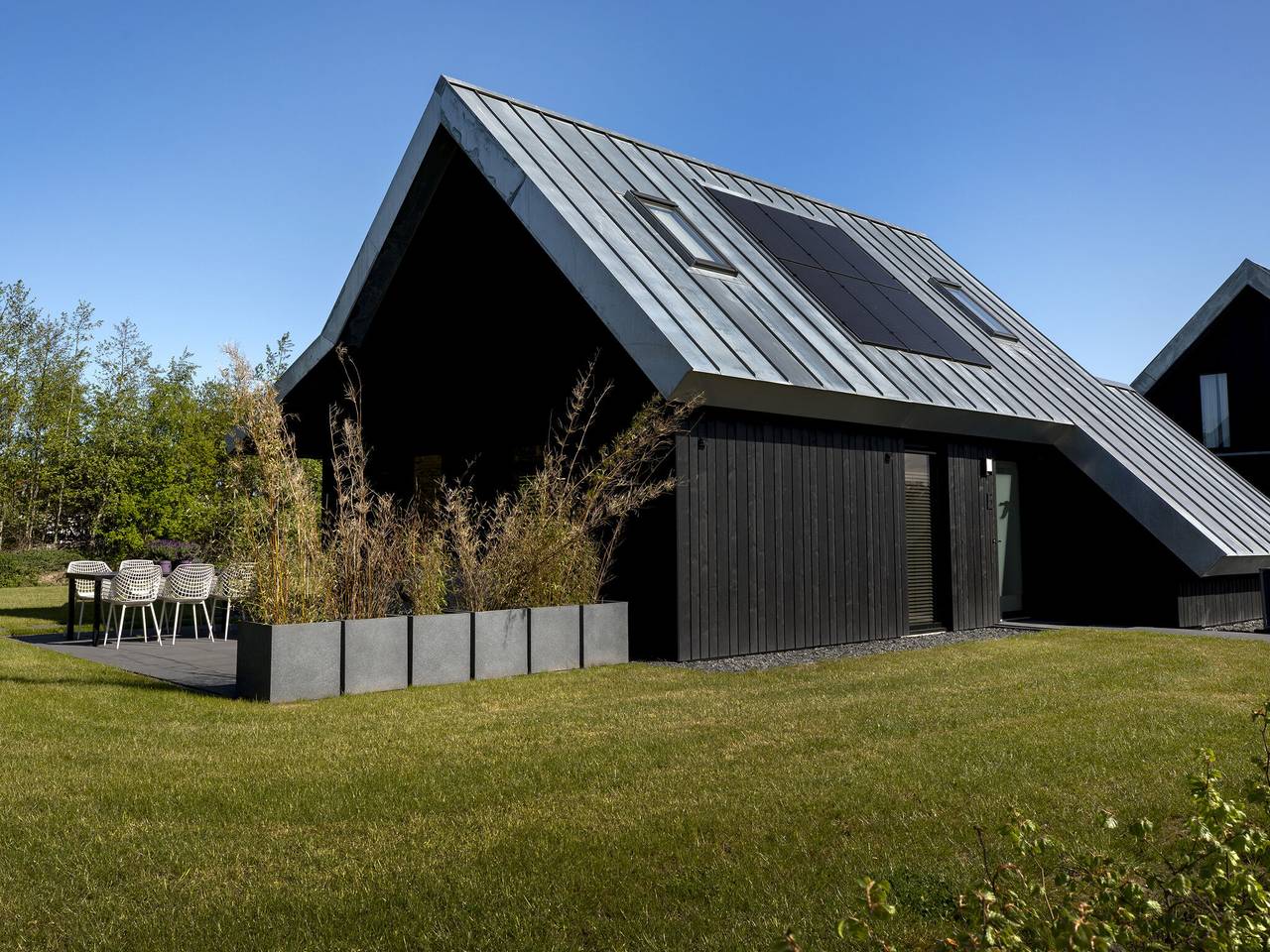 Villa in Friesland mit Garten und Terrasse in Sint Nicolaasga, Ijsselmeer