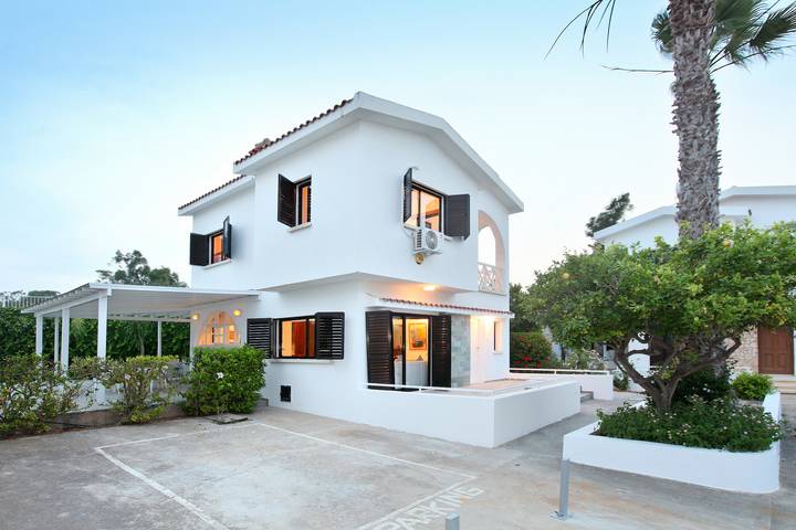 Holiday rental for 8 people, with Balcony and Terrace as well as Garden in Protaras