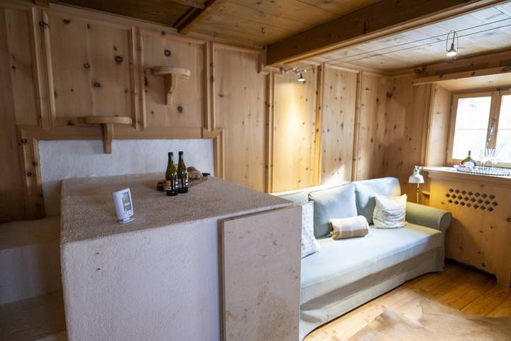 San Geer Sains: Charmantes 5.5-Zimmer-Haus im alten Dorfteil von Scuol in Scuol, Lower Engadine