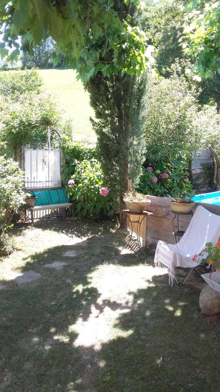 Chambre d’hôte pour 2 personnes avec jardin in Ganac, Parc naturel régional des Pyrénées ariégeoises