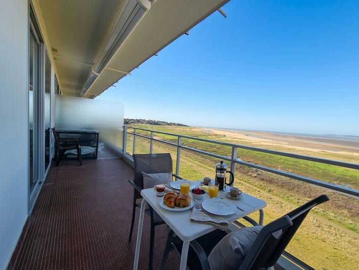 Location de vacances pour 3 personnes, avec Vue sur l’océan ainsi que Balcon et Piscine à Saint-Brevin-les-Pins