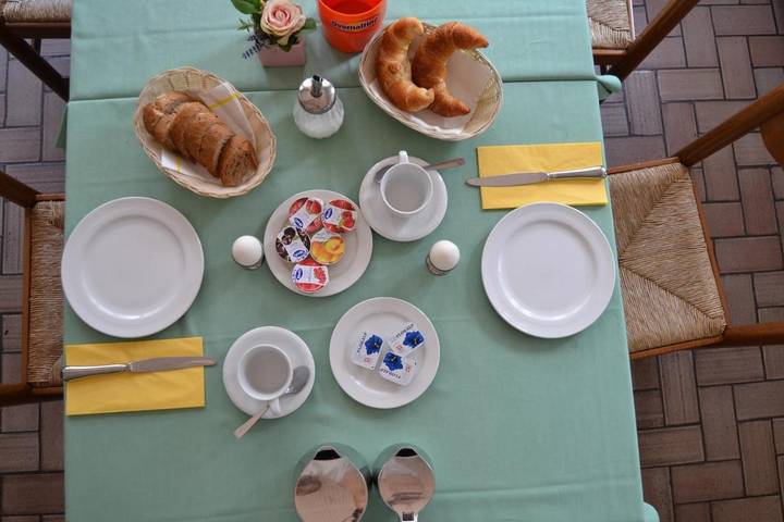 Hôtel pour 2 personnes, avec vue et terrasse dans Riva San Vitale - 2