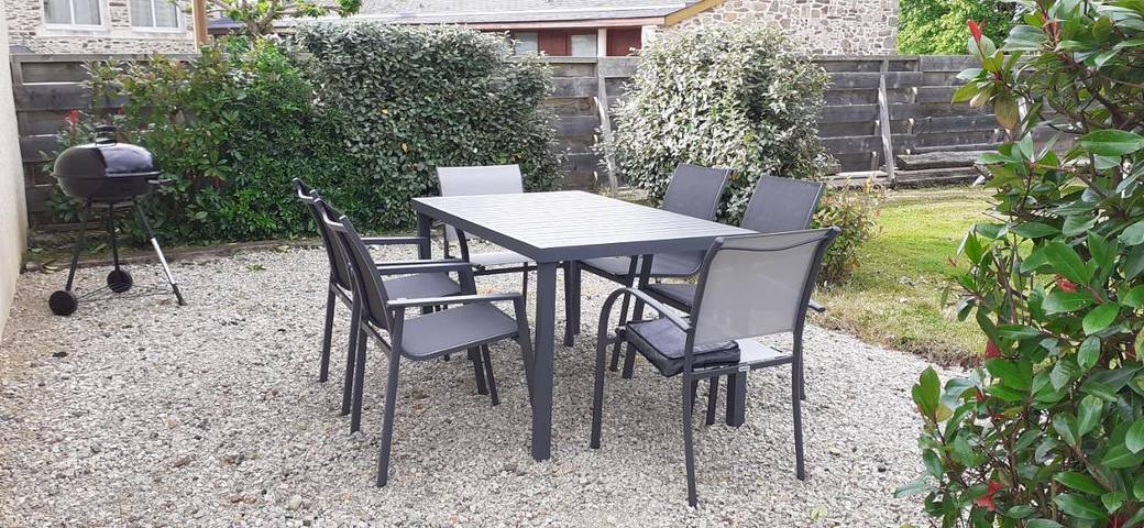 Location de vacances pour 6 personnes, avec terrasse à Sadroc - 2
