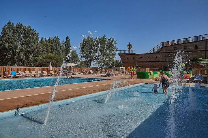 Camping pour 6 personnes à La Tranche-sur-Mer