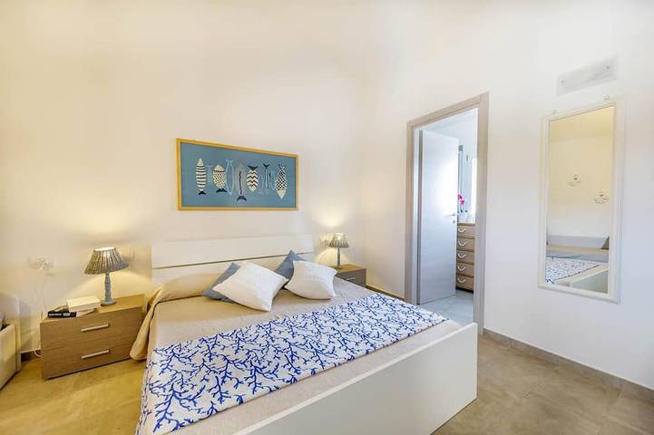 Gîte pour 8 personnes, avec jardin ainsi que piscine et balcon à Monte Petrosu - 2