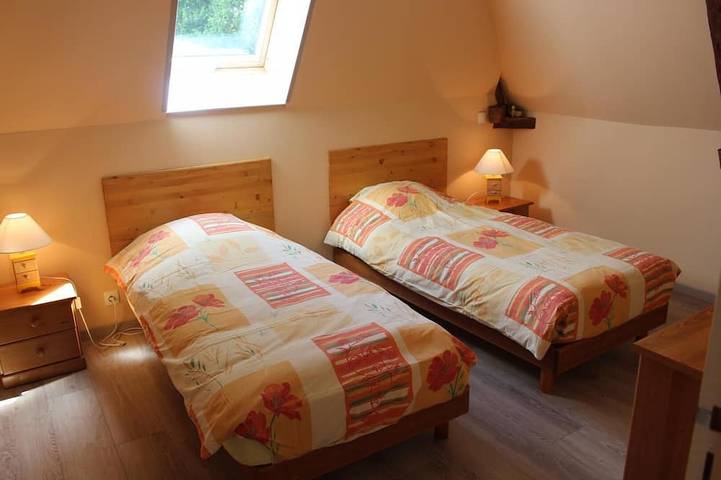 Location de vacances pour 6 personnes, avec jardin et terrasse à Theuville-aux-Maillots - 2