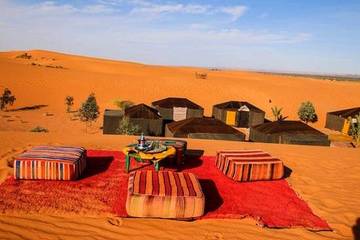 Chambre d’hôte pour 5 personnes, avec jardin dans Mhamid El Ghizlane