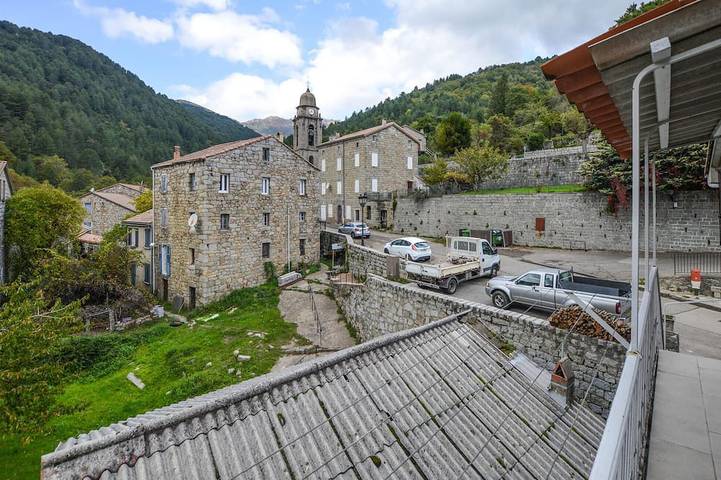Gîte pour 5 personnes, avec balcon, animaux acceptés à Ciamannacce