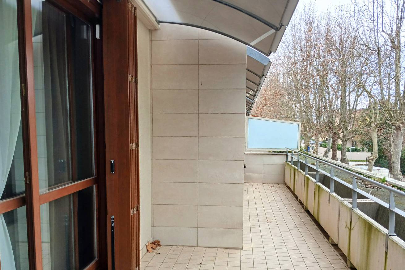 Ganze Wohnung, Cn037 - Cesenatico, elegant three-room apartment with balcony and garage in Cesenatico, Forlì-Cesena Provinz