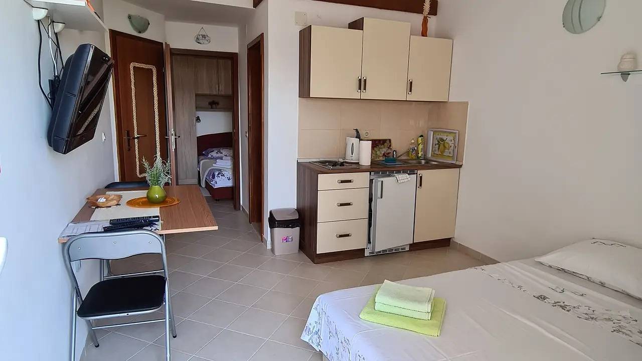 Ganze Ferienwohnung, Ferienwohnung für 3 Personen (30 m²) in Viganj in Viganj, Dubrovnik-Neretva