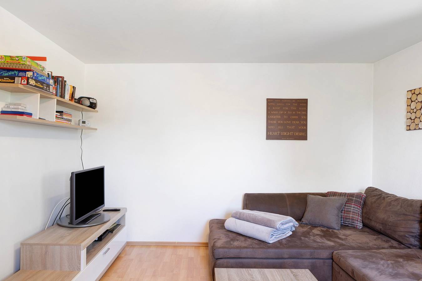 'Ferienhaus Kreuzbergblick Bayerischer Wald' mit Bergblick, privater Terrasse und Wi-Fi in Hohenau, Ostbayern