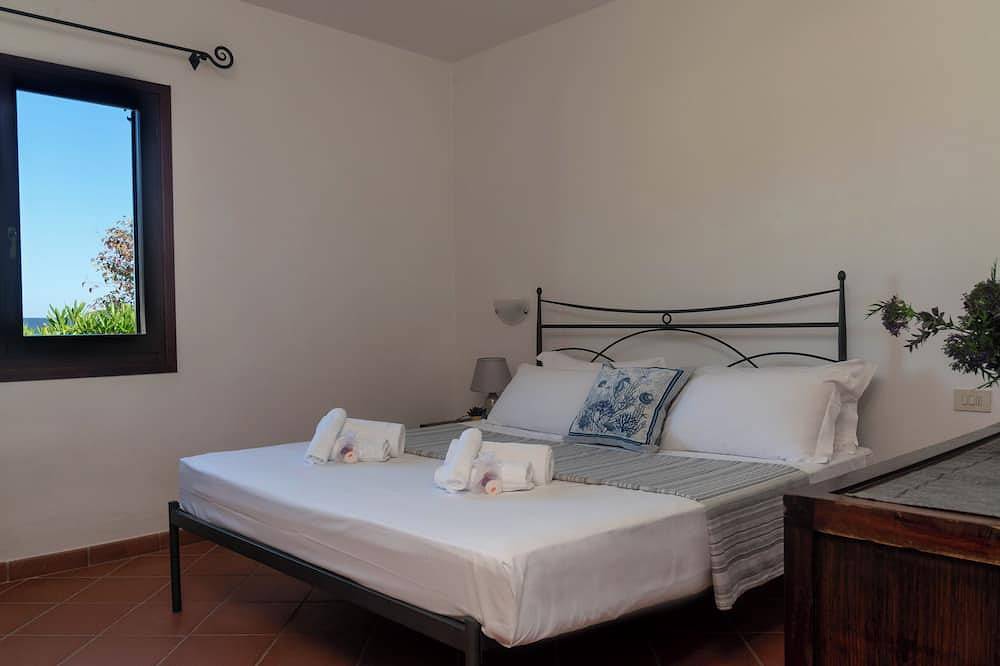 Ganze Wohnung, Casa Eos - Zwei Schlafzimmer Wohnung, Schläft 4 in Baia Sant'Anna, Olbia-Tempio