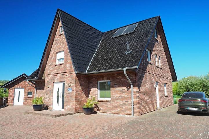 Ferienhaus für 16 Personen, mit Garten und Pool, mit Haustier in Wohlenberg