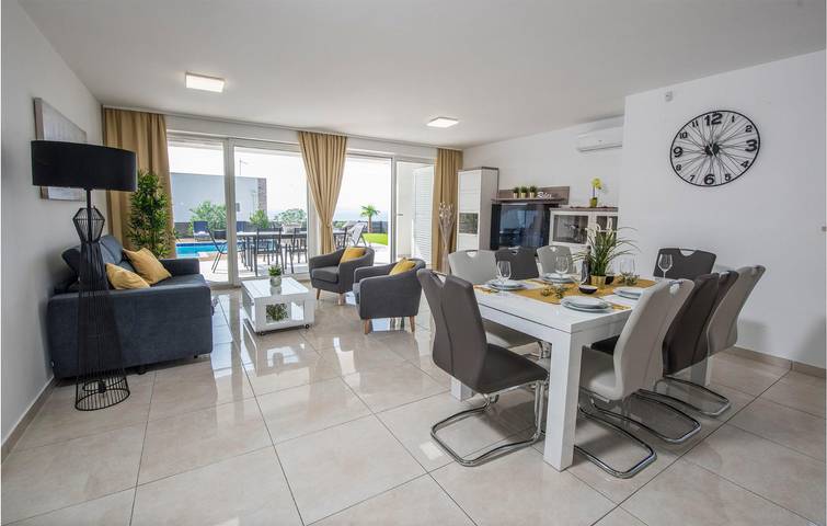 Location de vacances pour 8 personnes, avec terrasse à Gajac - 3