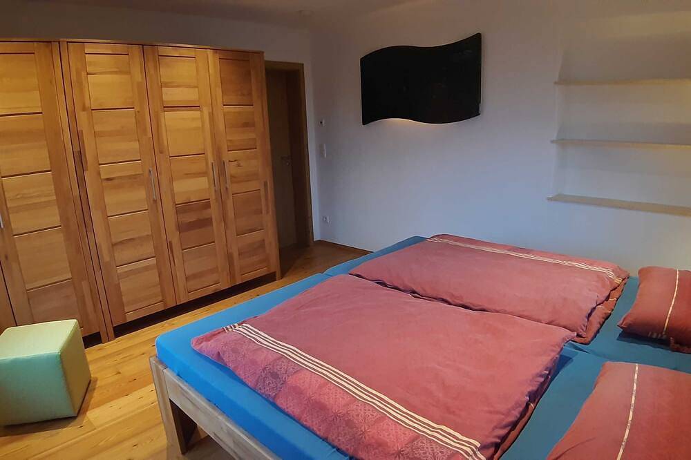 Entire apartment, Ferienwohnung Holzeralmblick in Gmund, Bavarian Alps