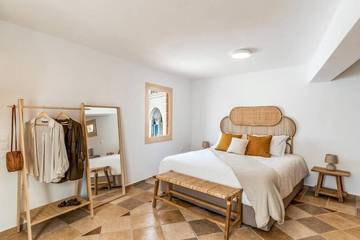 Apartment for 4 People in Firostefani, Thera, Photo 4