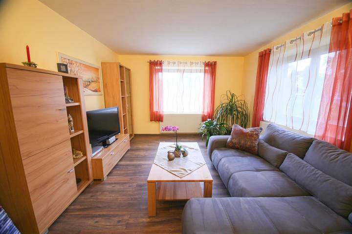 Apartamento vacacional entero, Apartment, shower, toilet, 1 bed room in Bärenstein, Montes Metálicos