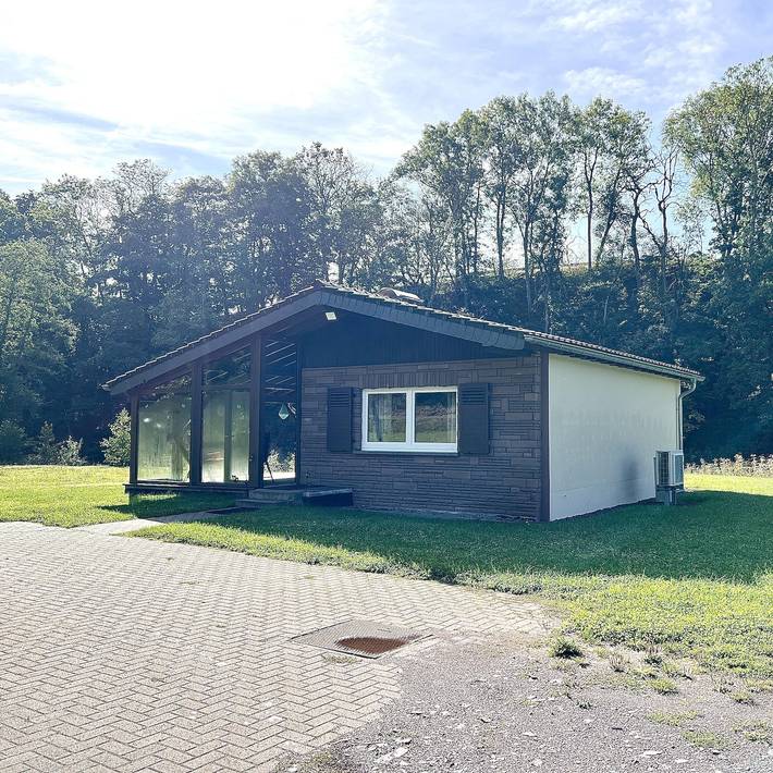 Ferienhaus für 2 Personen, mit Terrasse und Garten in der Eifel - 2