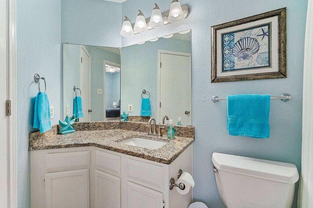 Ganze Wohnung, Island Oasis! 1st floor! One block to the beach! in North Padre Island, Corpus Christi