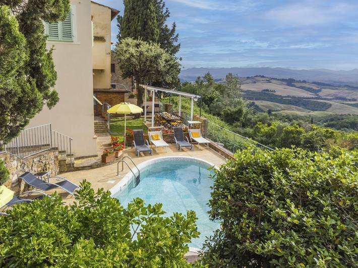 Agriturismo per 11 persone a Montaione