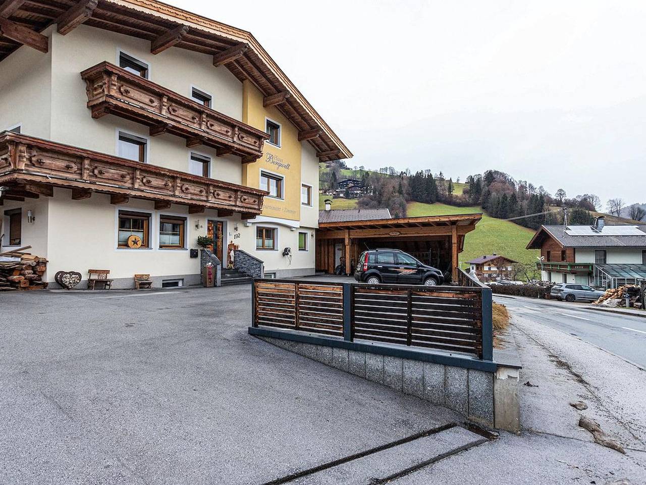 Ganze Ferienwohnung, Bergwelt Appartements - Appartement B in Niederau, Wildschönau
