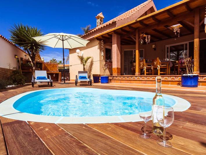Agriturismo voor 8 personen, with zwembad and tuin as well as terras op Fuerteventura