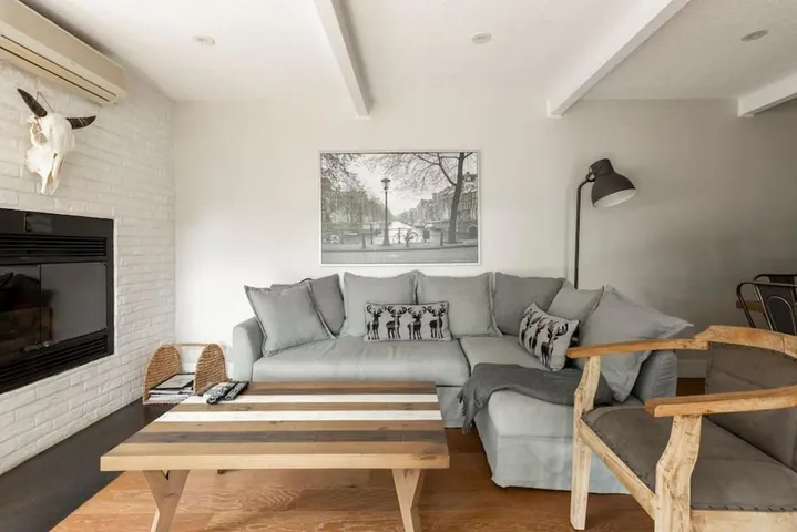 Casa de vacaciones para 6 personas, con terraza además de vistas y vistas al lago - 1