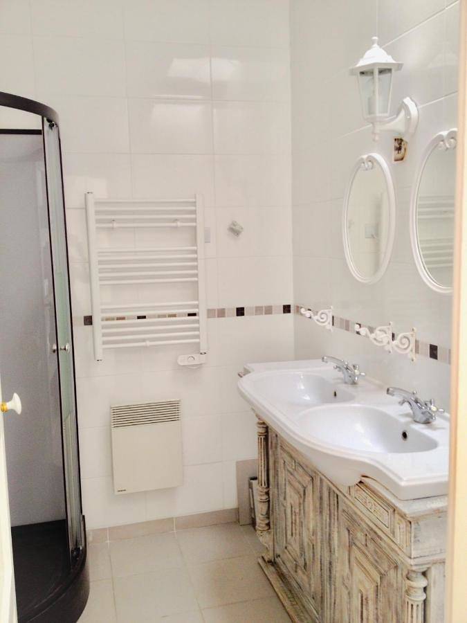 Location de vacances pour 4 personnes, avec terrasse ainsi que jardin et vue à Saint-Pierre-des-Corps - 4