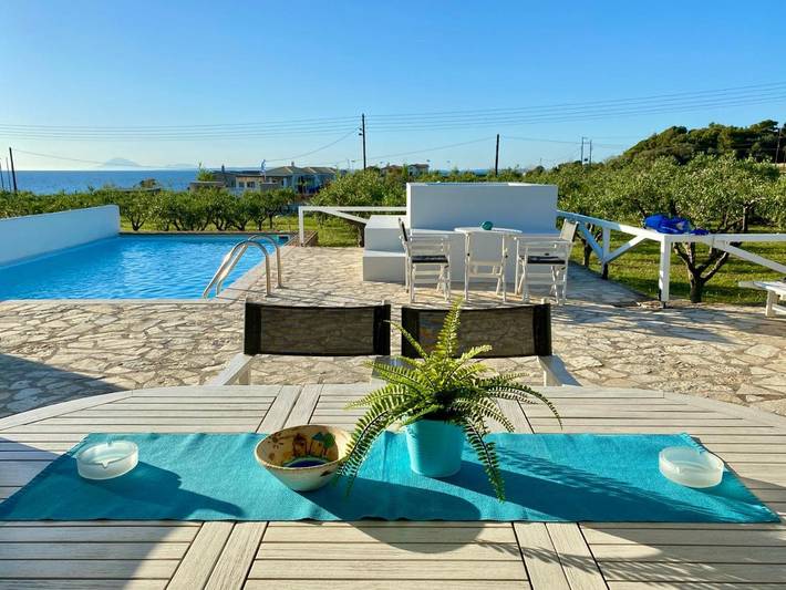 Casa de vacaciones para 6 personas, con piscina además de vistas y jardín - 1