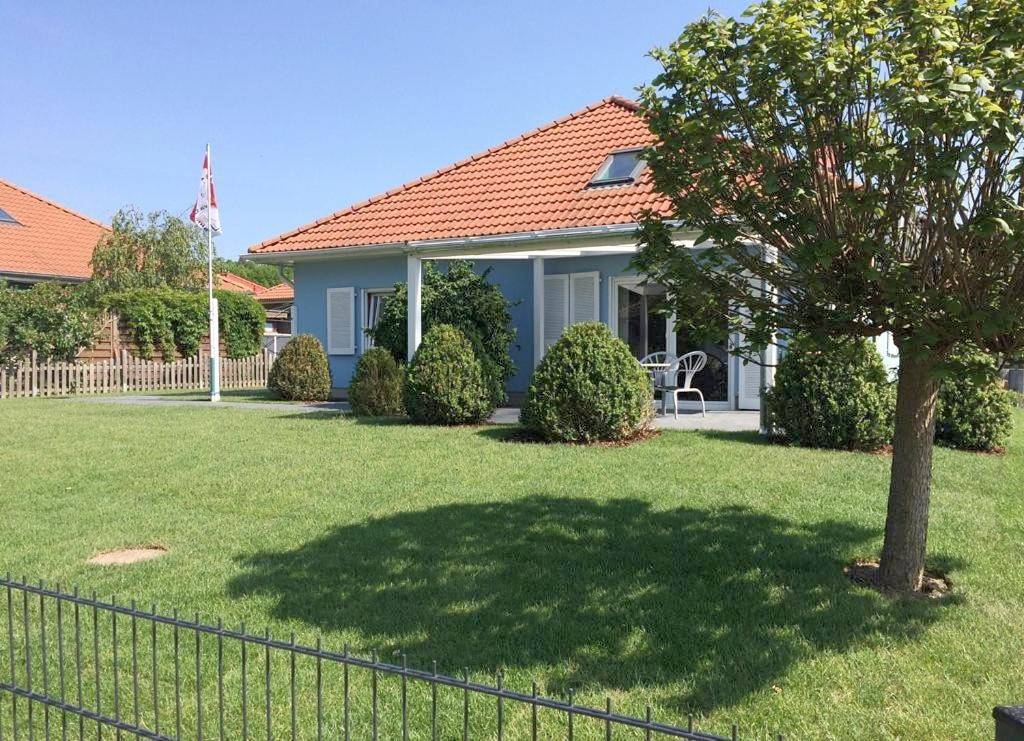 Holiday Home in Wischuer, Biendorf