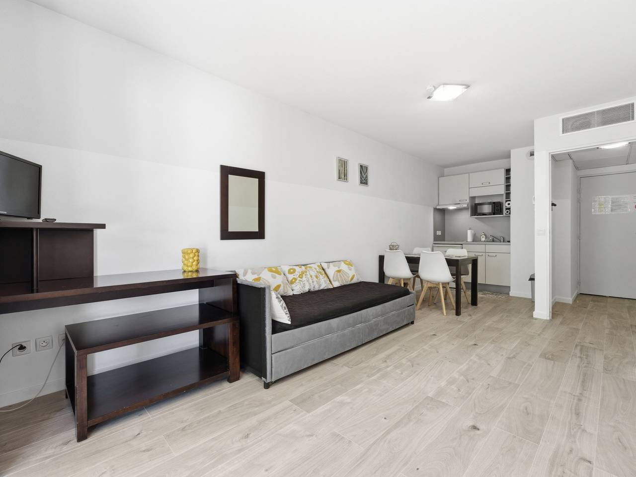 Apartamento entero, Virginia N°205 in Grasse, Costa mediterránea (Francia)