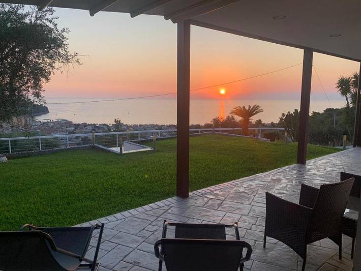 Villa per 5 persone, con giardino e panorama in Cilento