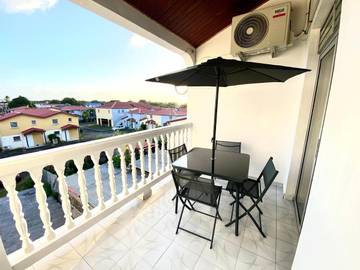 Gîte pour 2 personnes, avec balcon et vue dans Saint-Louis (Marie-Galante)