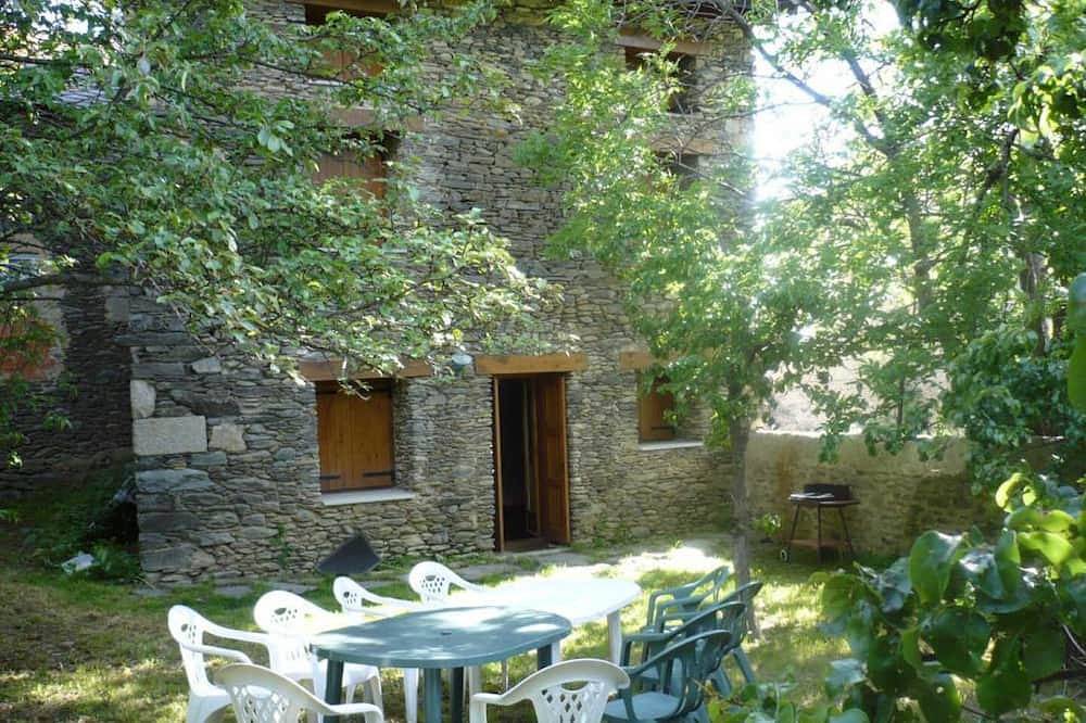 Cal teixidor - Osseja in Osséja, Parc naturel régional des Pyrénées catalanes