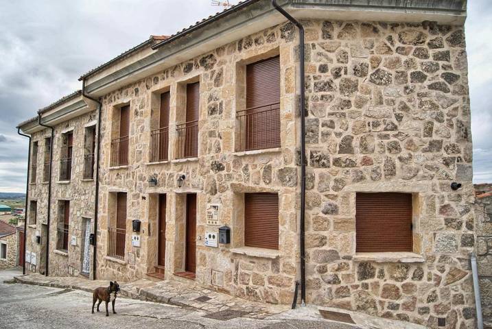 Casa rural para 6 personas, con Terraza y Vistas en Fermoselle