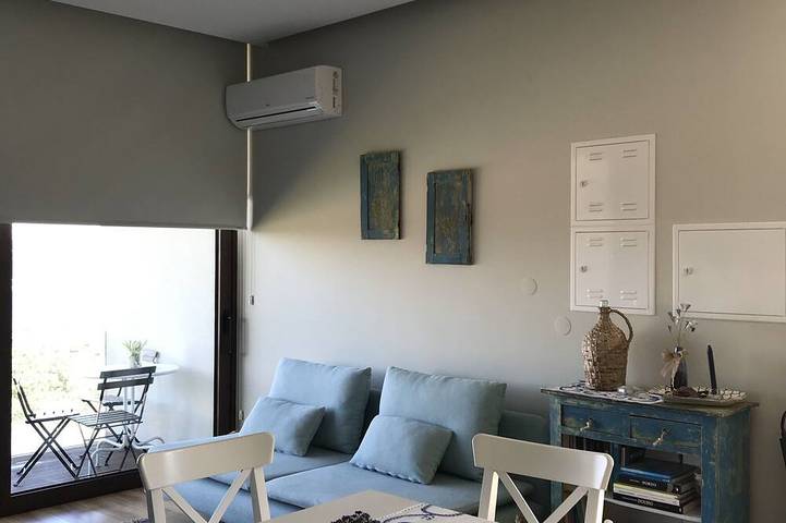 Ferienhaus für 3 Personen, mit Pool und Garten sowie Balkon - 1