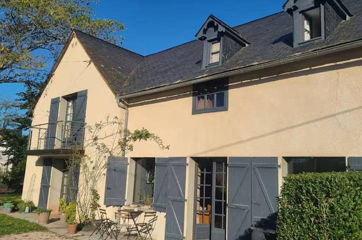 Location de vacances pour 2 personnes, avec jardin et piscine ainsi que terrasse et vue à Bernac-Debat - 2