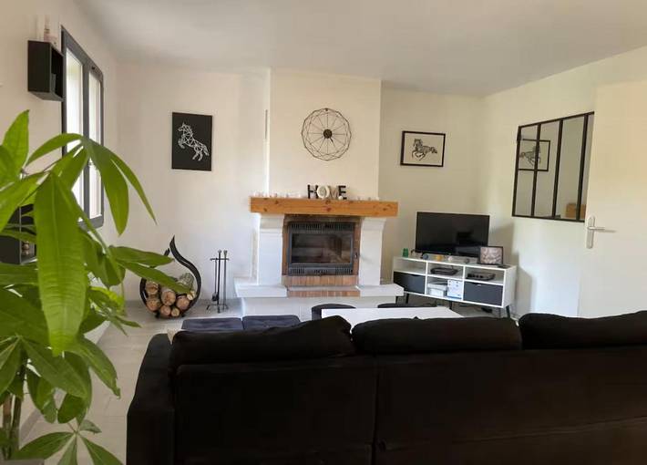 Location de vacances pour 6 personnes, avec jardin ainsi que jacuzzi et terrasse à Achères-la-Forêt - 4