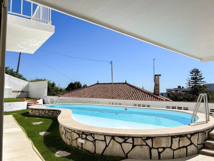 Casa de férias para 6 pessoas, com vista e jardim e ainda piscina em Sesimbra