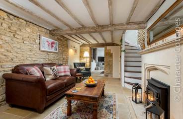 Log Cabin for 6 People in Moreton-in-Marsh, The Cotswolds, Photo 1