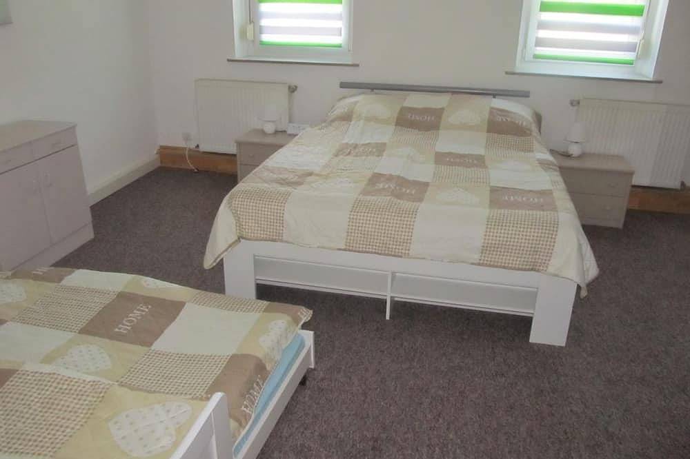 Ganze Wohnung, Ferienwohnung Rudi - Ferienunterkunft Mertinatsch in Rietschen, Oberlausitz-Niederschlesien