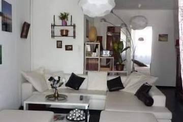 Gîte pour 4 personnes, avec jardin et terrasse à La Crau