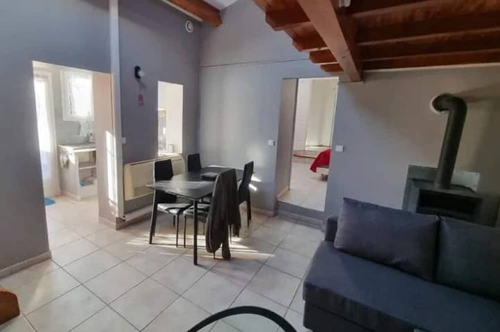 Gîte pour 4 personnes, avec jardin et terrasse à Les Angles (Gard) - 4