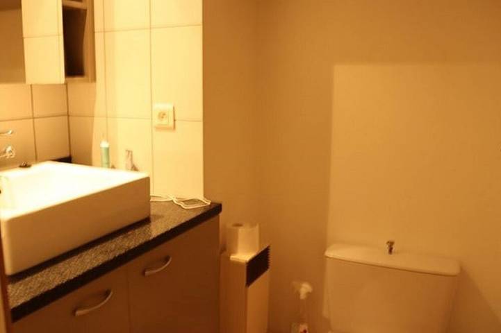 Gîte pour 4 personnes, avec balcon dans Plage Des Tamaris Cavalaire Sur Mer - 3