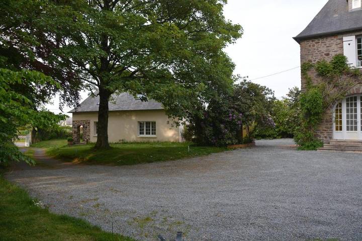 Location de vacances pour 5 personnes, avec jardin et terrasse à Cérences - 4