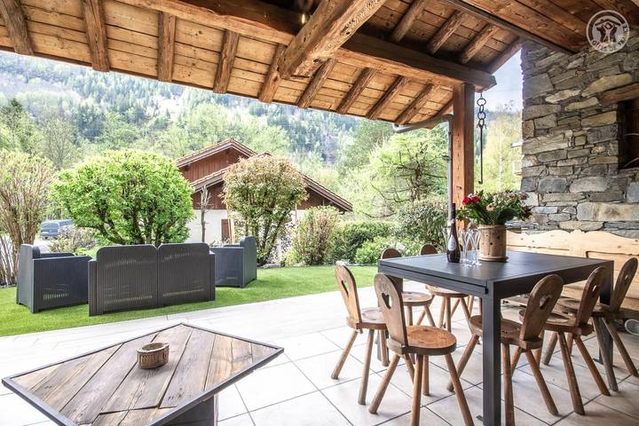 Chalet pour 10 personnes, avec sauna ainsi que terrasse et jardin à Sainte-Foy-Tarentaise - 3