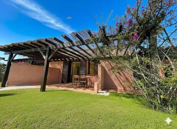 Villa pour 3 personnes, avec jardin et vue, animaux acceptés à Bonifacio