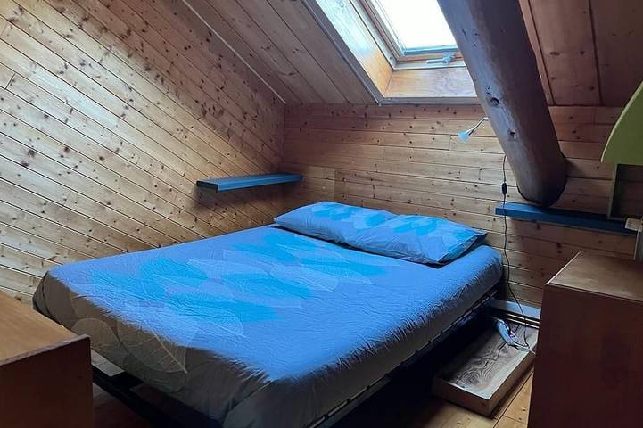 Gîte pour 12 personnes, avec jacuzzi et jardin dans Camprieu - 4