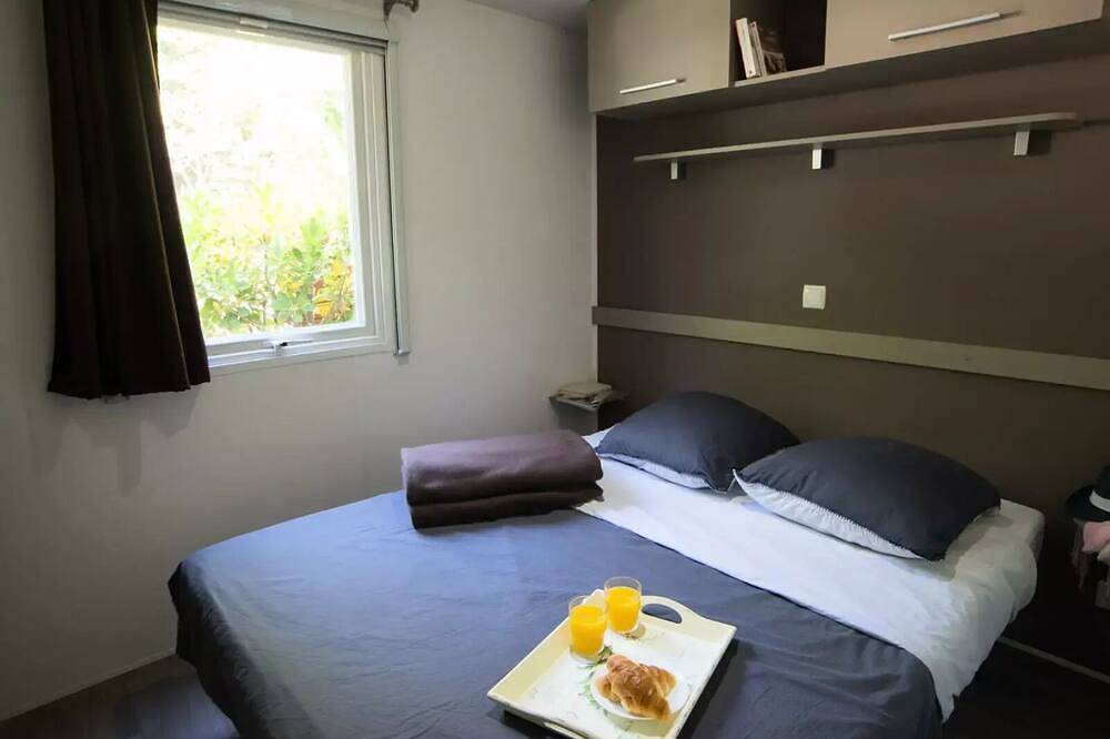 Mobil-home Select Tv Lv Clim Wifi - 3 chambres - 6 personnes in Le Grau-du-Roi, Côte d'Améthyste
